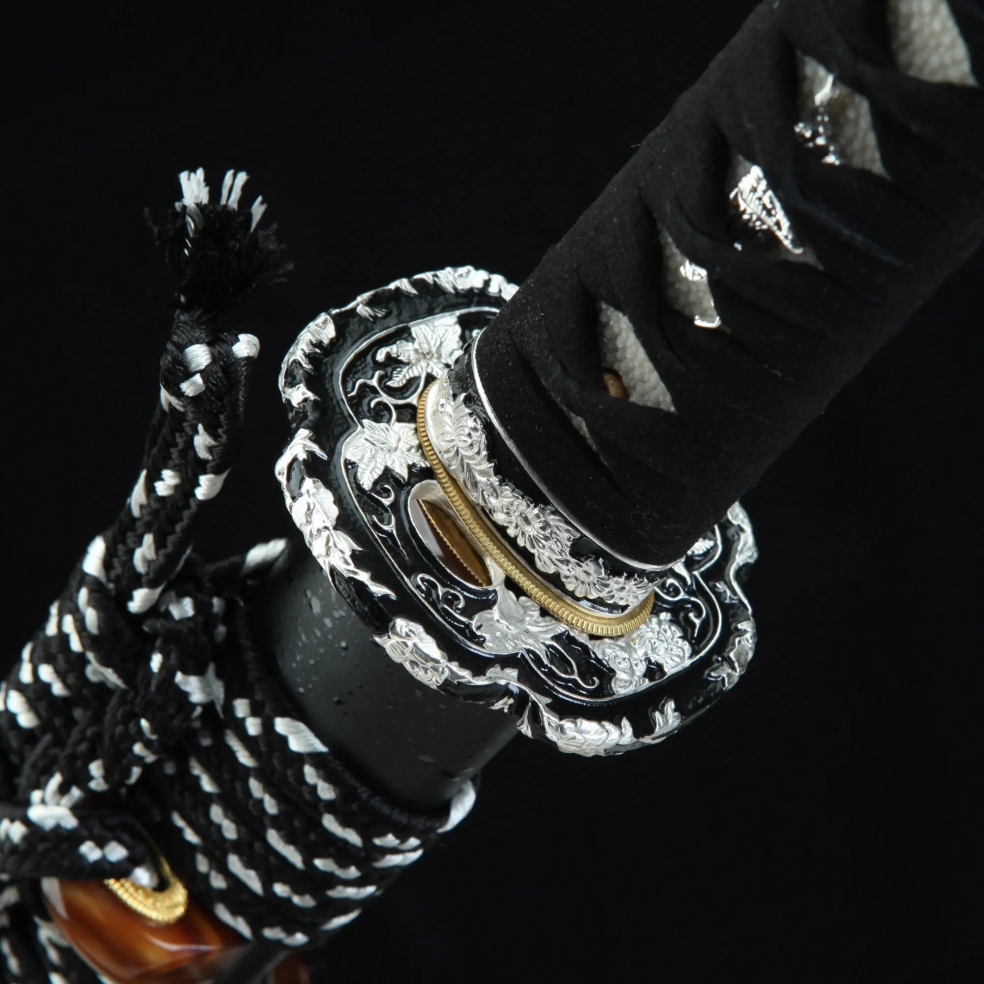 High-performance Handmade Katana Sword T10 Steel With Clay Tempered Blade