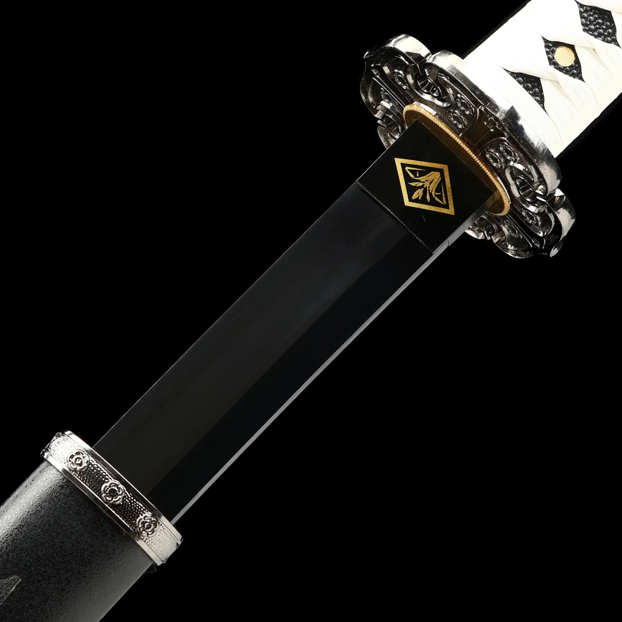 Handcrafted 1095 Carbon Steel Japanese Katana Sword With Black Blade