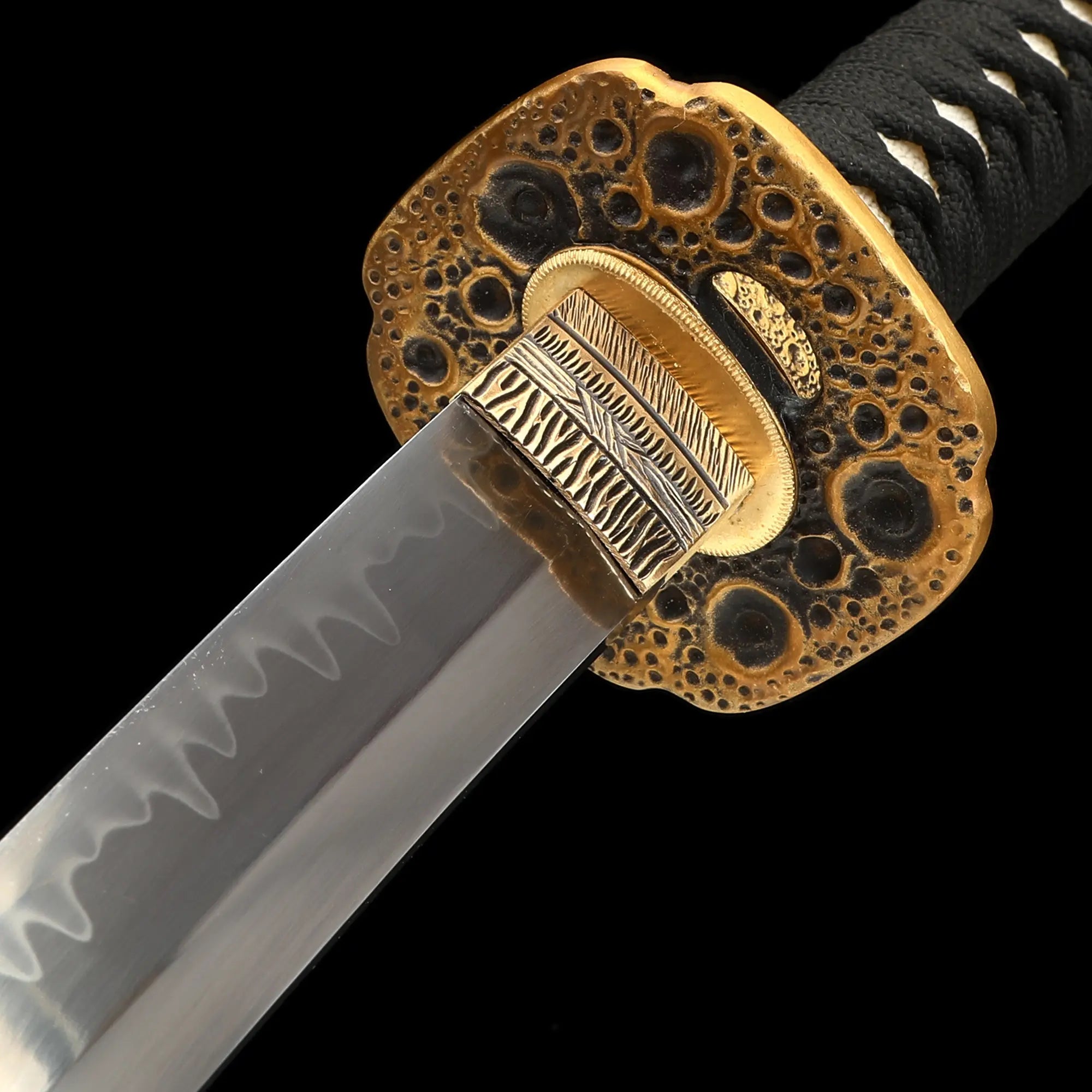 Handcrafted Full Tang Katana Sword T10 Carbon Steel With Real Hamon Blade
