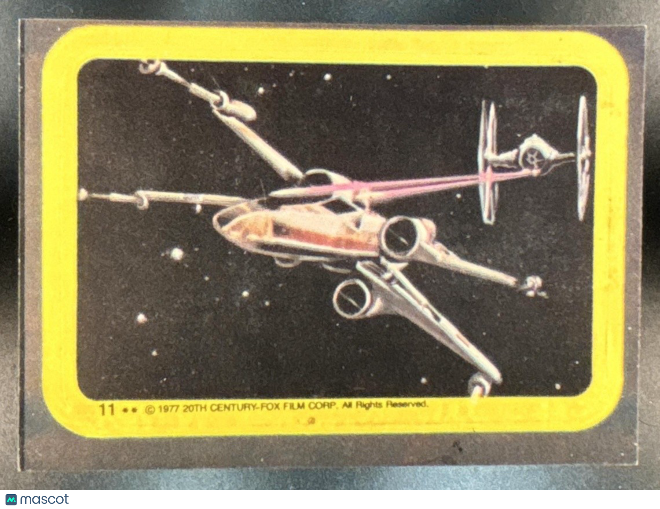 1977 Topps Star Wars Battle in outer space! #11 Yellow - Non-Sports Cards