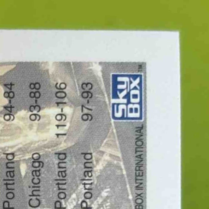 1992-93 Hoops NBA Championship Series Inserts #TR1 - Sports Cards