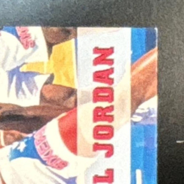 1993-94 Hoops Michael Jordan #28 Chicago Bulls - Sports Cards