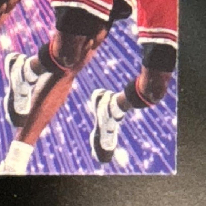 1995-96 Fleer Flair Michael Jordan New Heights VG-EX (CREASE ON BACK) #4 Bulls - Sports Cards