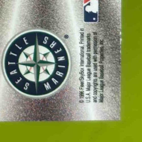 1996 Fleer Ken Griffey Jr. Zone #3 Seattle Mariners - Sports Cards