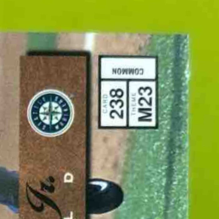 1997 Topps Finest Ken Griffey Jr. #238 Seattle Mariners - Sports Cards