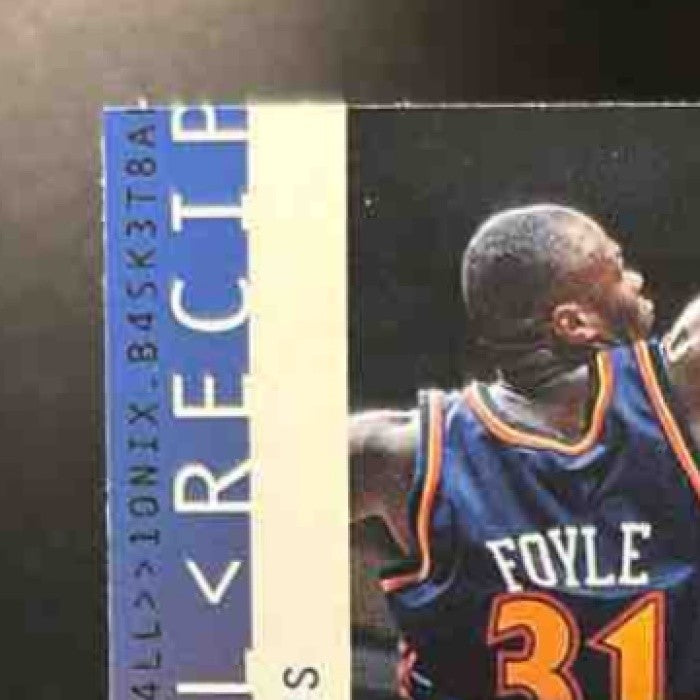1999-00 Upper Deck Ionix Kobe Bryant Reciprocal #R25 Los Angeles Lakers - Sports Cards