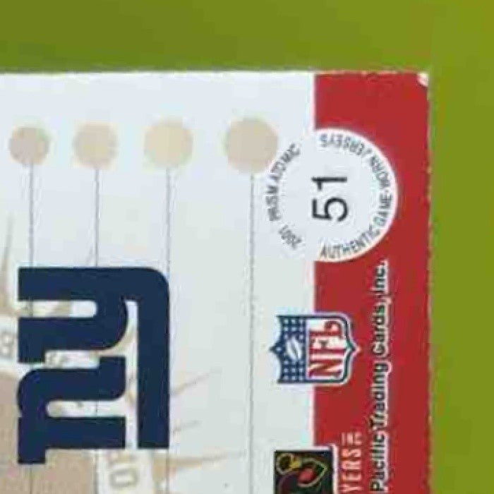 2001 Pacific Prism Atomic Tiki Barber Jersey Patches #51 New York Giants - Sports Cards
