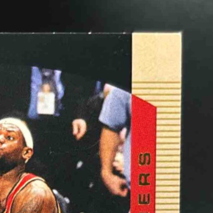2004-05 Bowman LeBron James Gold #23 Cleveland Cavaliers - Sports Cards