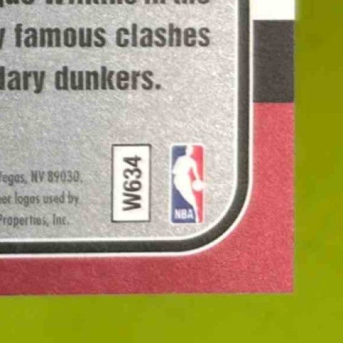 2006-07 Fleer Michael Jordan’s Greatest Moments #MJ-1 Chicago Bulls - Sports Cards