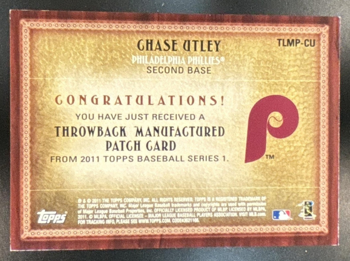 2011 Topps Chase Utley Throwback Logo Manufactured Patch Philadelphia Phillies - Sports Cards