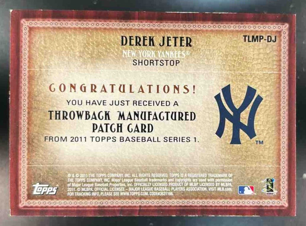 2011 Topps Derek Jeter Throwback Logo Manufactured Patch New York Yankees - Sports Cards
