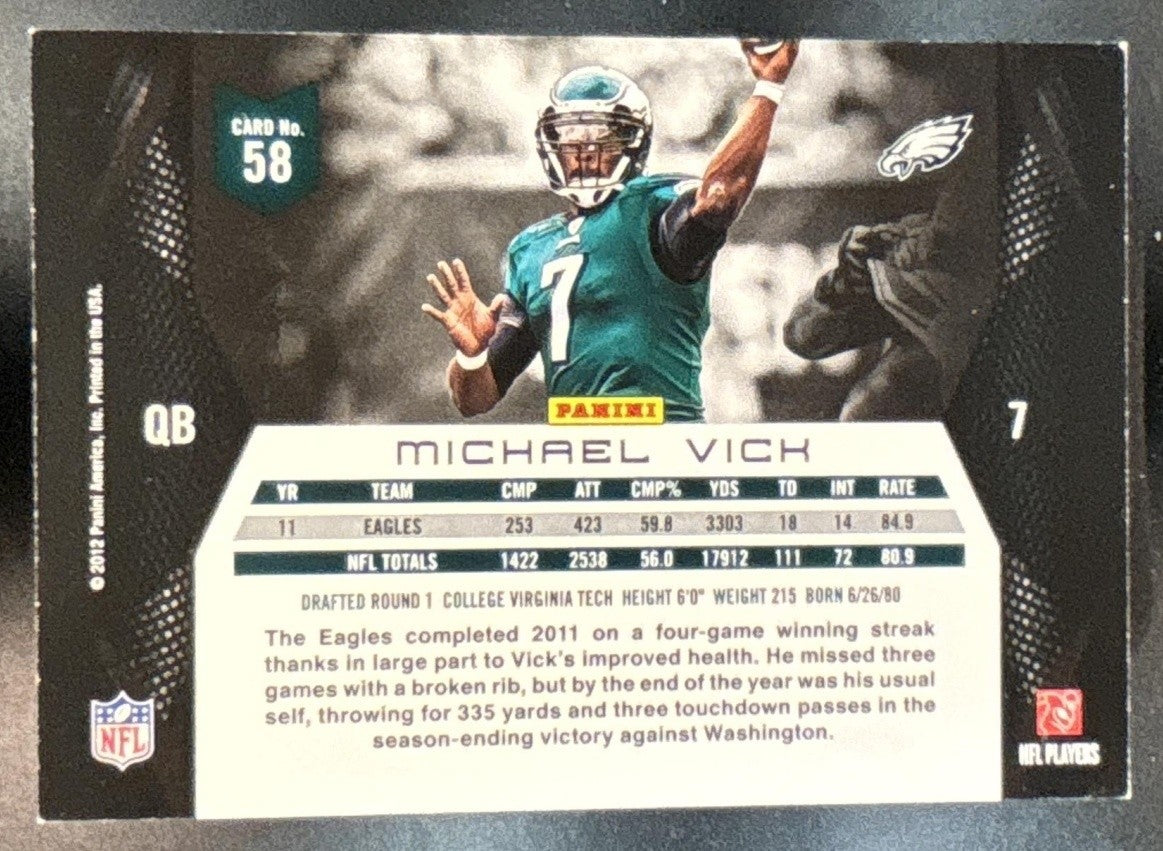 2012 Panini Momentum Michael Vick #58 Philadelphia Eagles - Sports Cards