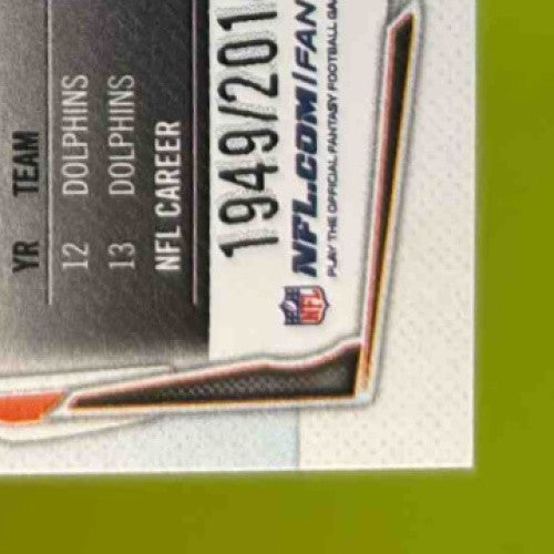 2014 Topps Ryan Tannehill Gold 1949/2014 #77 Miami Dolphins - Sports Cards