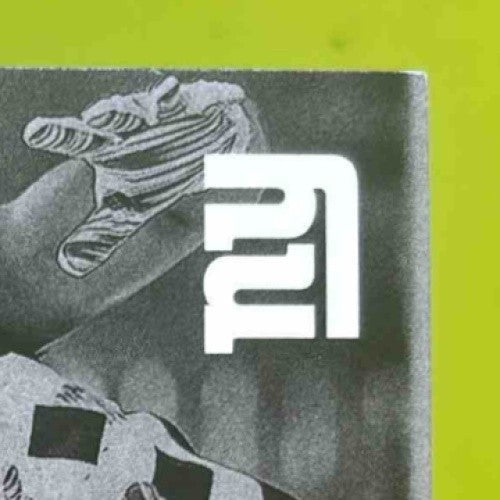 2017 Illusions Evan Engram First Impressions Memorabilia Blue Auto /100 Giants - Sports Cards