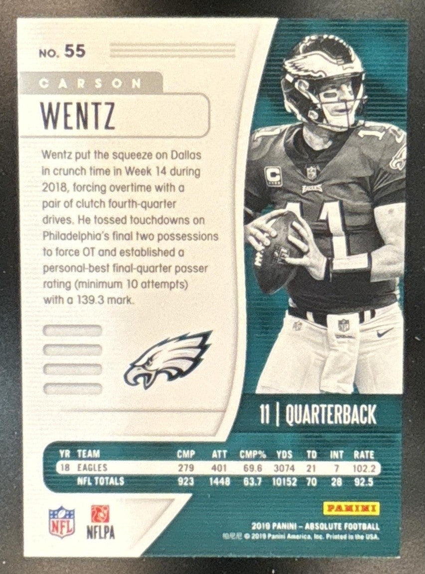 2019 Panini Absolute Carson Wentz Spectrum Green /25 #55 Philadelphia Eagles - Sports Cards