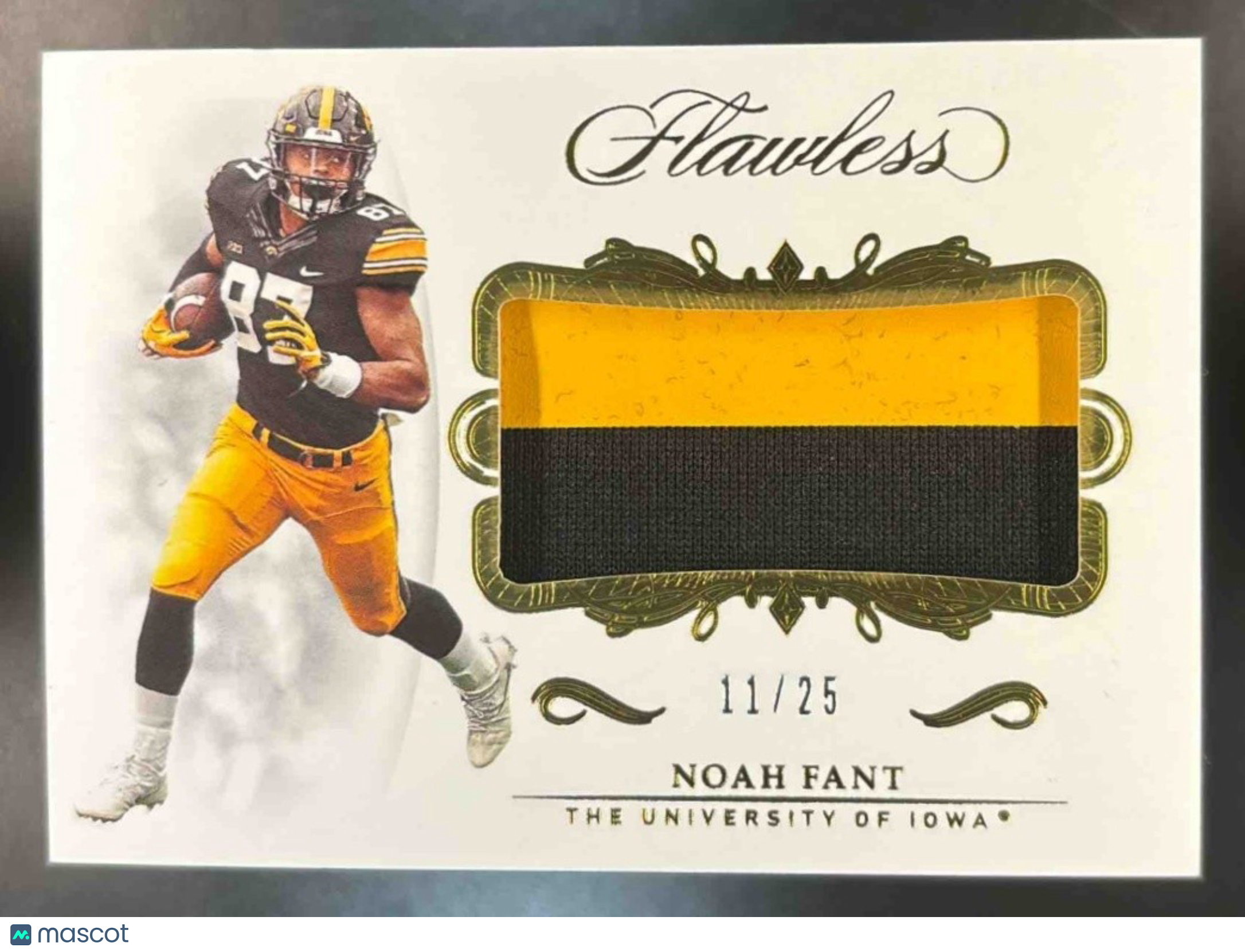 2019 Panini Flawless Collegiate Noah Fant Rookie Patche /25 #28 RC Iowa Hawkeyes - Sports Cards