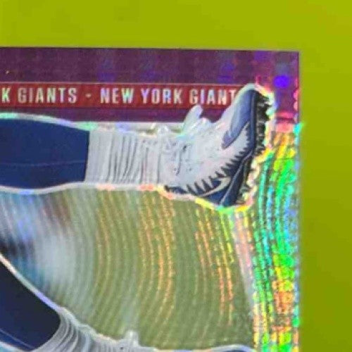 2020 Panini Contenders Optic Daniel Jones Purple Pulsar /21 #43 New York Giants - Sports Cards