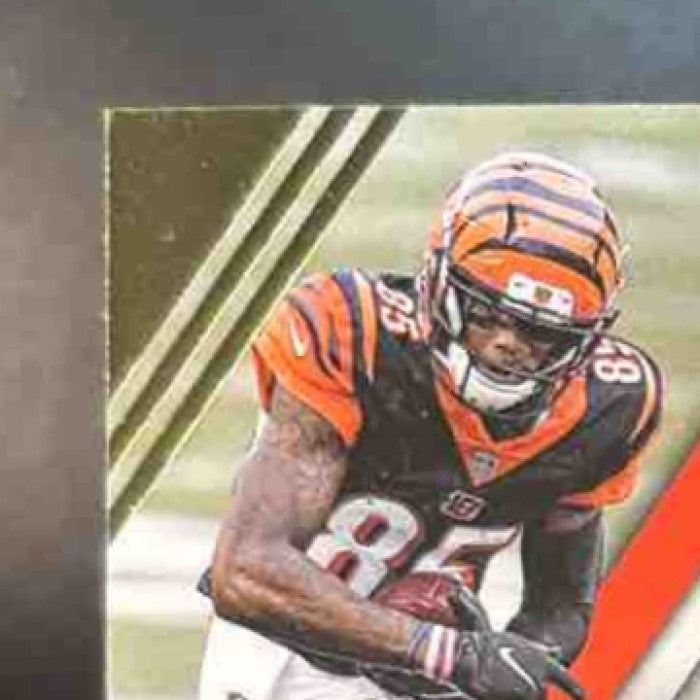 2021 Panini Certified Tee Higgins Piece of the Game Auto /30 MEM Auto Bengals - Sports Cards