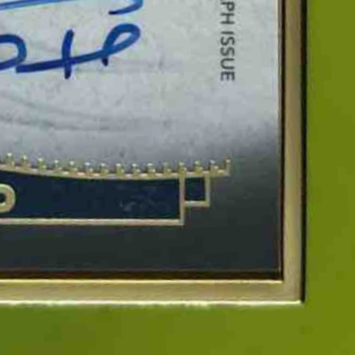 2021 Topps Definitive Juan Soto Framed Auto Collection /30 Washington Nationals - Sports Cards