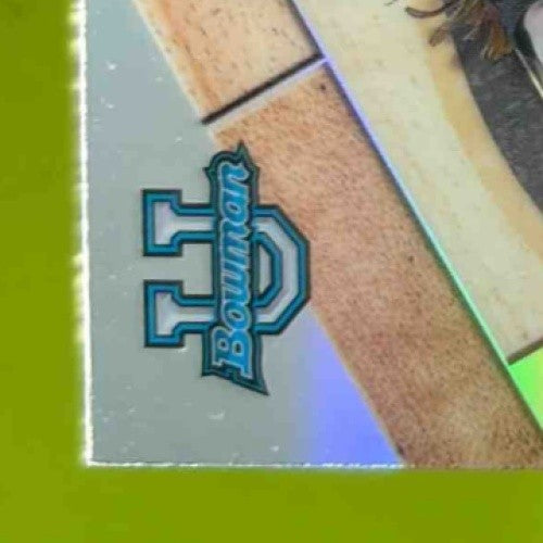 2022-23 Bowman University Best Caitlin Clark Hardwood Warriors #HW-21 Hawkeyes - Sports Cards