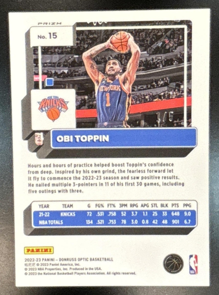 2022-23 Panini Donruss Optic Obi Toppin Green 1/5 #15 New York Knicks - Sports Cards