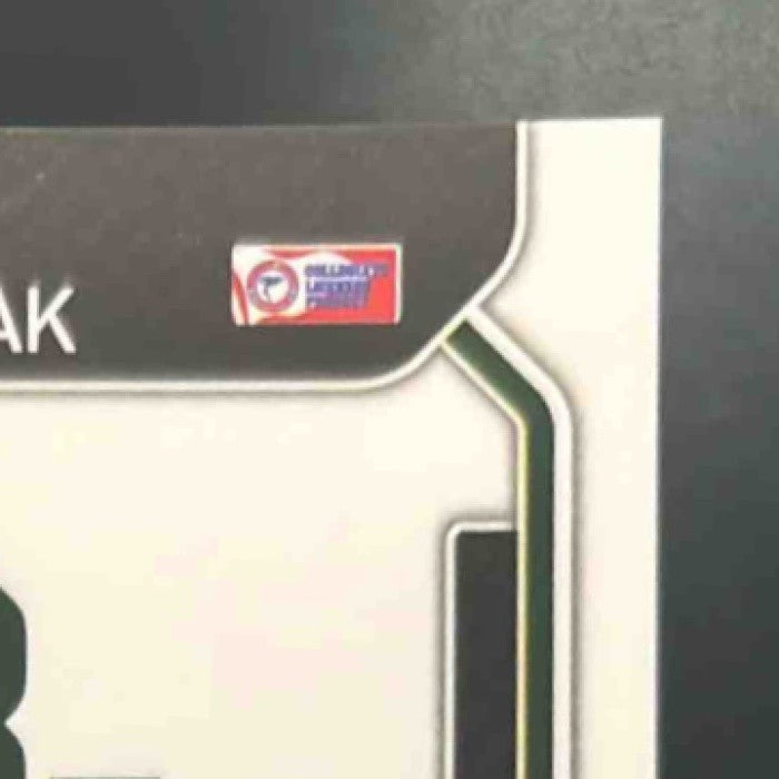 2022-23 Prizm Draft Picks James Akinjo Sensational Signatures Green Auto Bears - Sports Cards