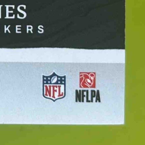 2022 Panini Imeccable Auto Jersey Number 33 32/33 Aaron Jones Rookie Auto - Sports Cards