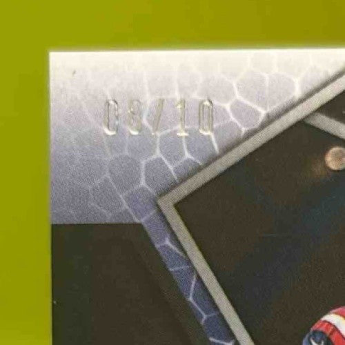 2022 Panini Mosaic Hunter Henry Yellow Mosiac #136 New England Patriots - Sports Cards