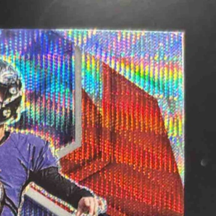 2022 Panini Mosaic Justin Tucker Mosaic Red Wave /9 #18 Baltimore Ravens - Sports Cards