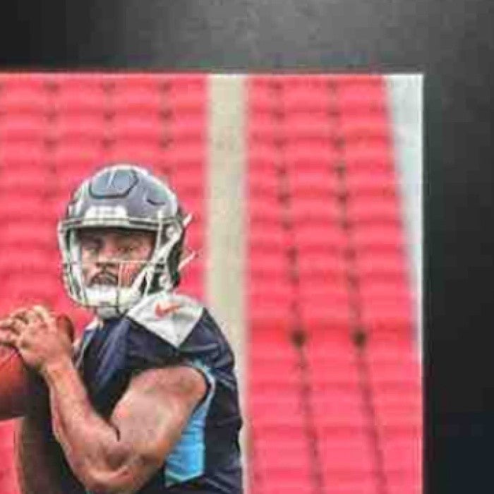 2022 Panini Phoenix Malik Willis Fire Fabrics /99 #FIRE-13 RC Tennessee Titans - Sports Cards