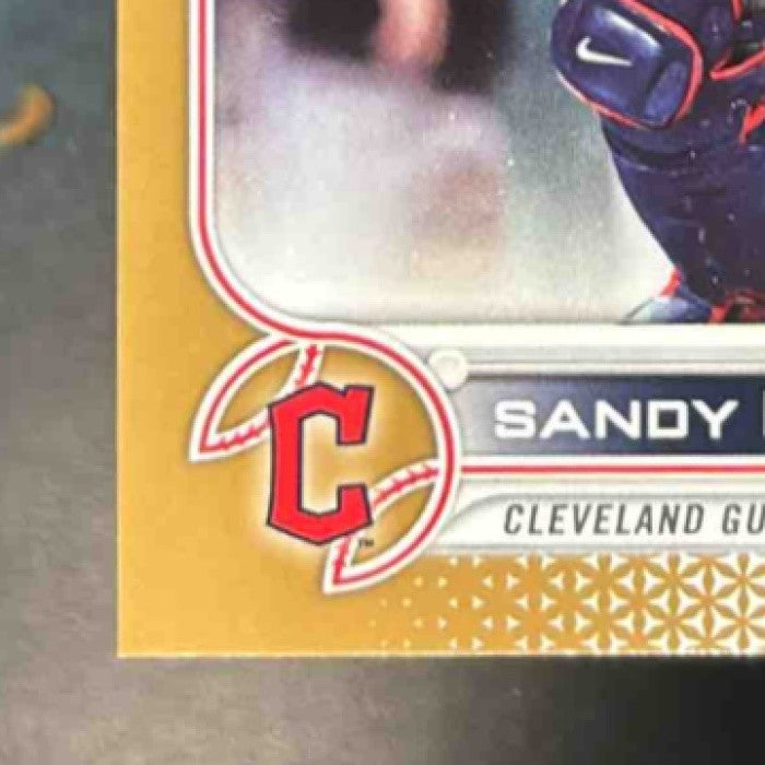 2022 Topps Sandy Leon Gold 1135/2022 #353 Cleveland Guardians - Sports Cards