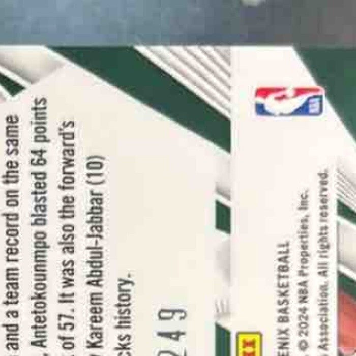 2023-24 Panini Phoenix Giannis Antetokounmpo Paragon Orange Ice /249 #10 Bucks - Sports Cards