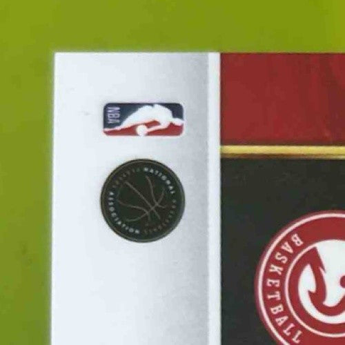 2023-24 Panini Select Trae Young Gold Wave Prizms 1/10 Courtside Atlanta Hawks - Sports Cards