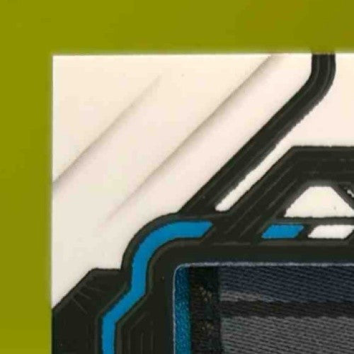 2023 Panini Flawless Luke Kuechly Patches Platinum 1/1 Nike NFL Laundry Tag - Sports Cards