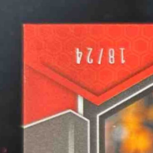 2023 Panini Mosaic Deshaun Watson Gold Sparkle Prizm 18/24 #48 Cleveland Browns - Sports Cards