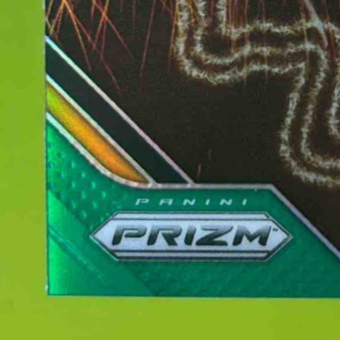 2023 Panini Prizm Patrick Mahomes II Fireworks Prizms Green Kansas City Chiefs - Sports Cards