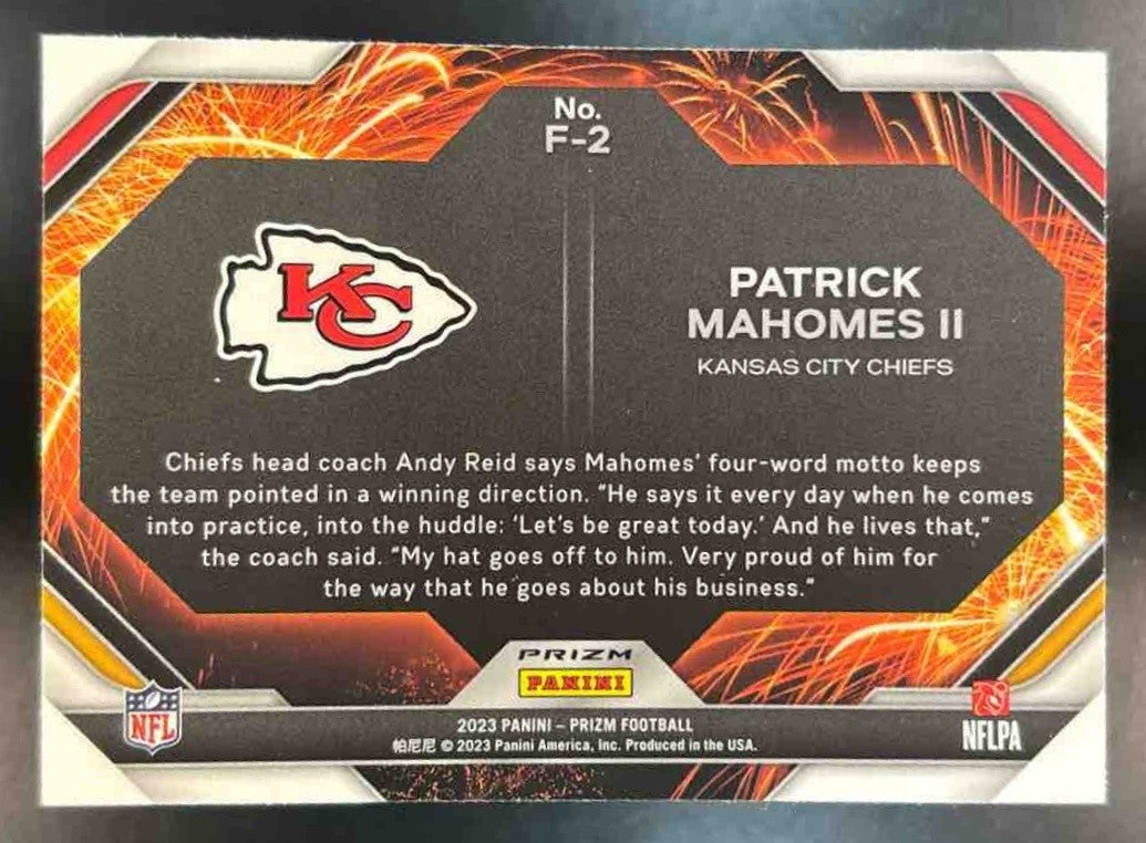 2023 Panini Prizm Patrick Mahomes II Fireworks Prizms Green Kansas City Chiefs - Sports Cards