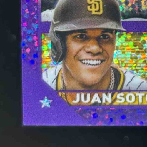 2023 Topps Chrome Juan Soto Purple Speckle Refractor /299 #100 San Diego Padres - Sports Cards