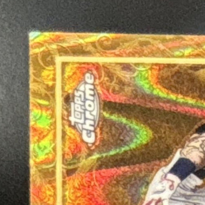 2023 Topps Gilded Collection Carlos Correa RayWave Gold Etch /25 Minnesota Twins - Sports Cards