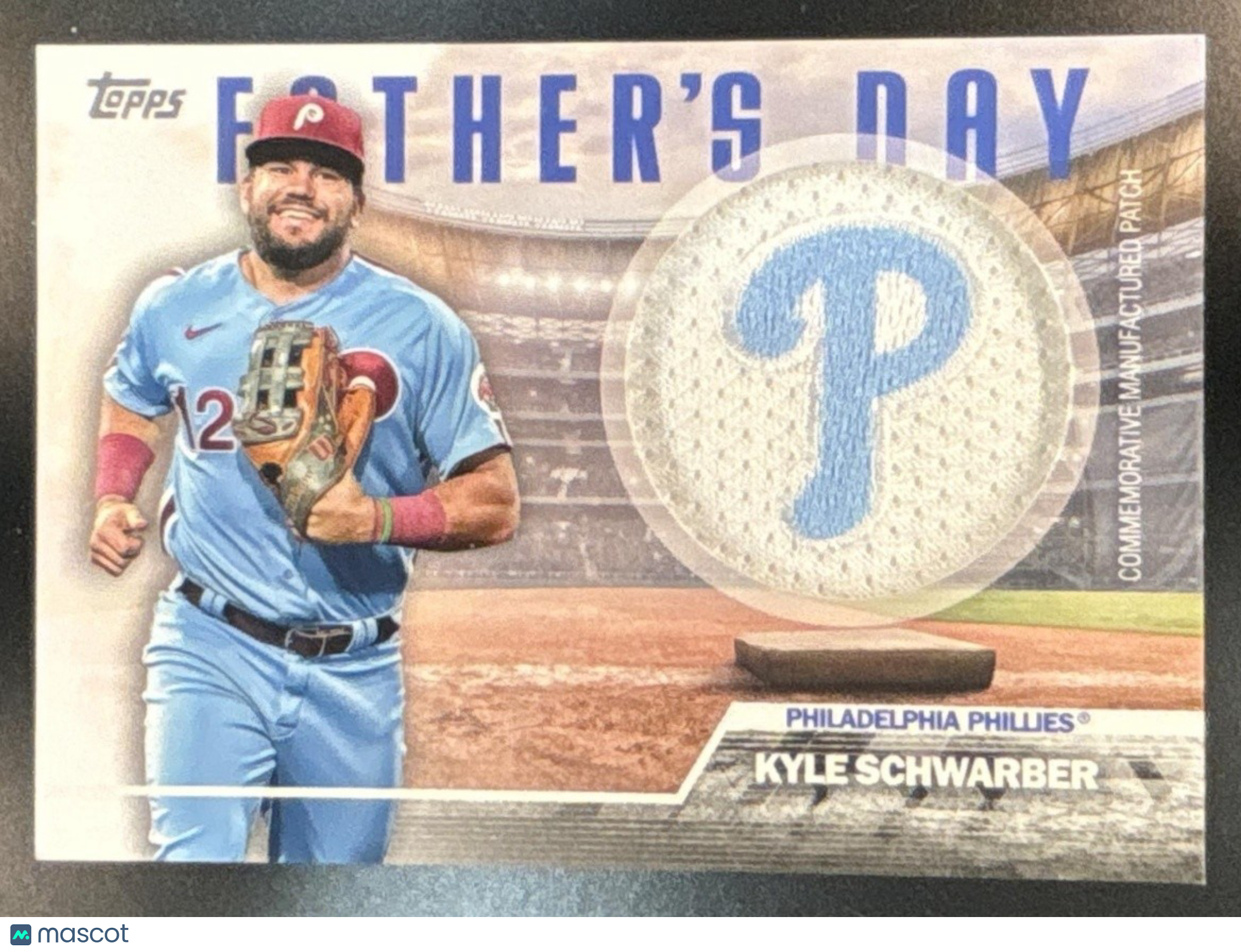 2023 Topps Kyle Schwarber Father’s Day Commemorative Team Patch Phillies - Sports Cards