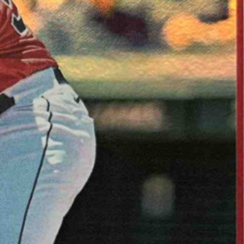 2023 Topps Oscar Gonzalez Rainbow Foil #119 RC Cleveland Guardians - Sports Cards
