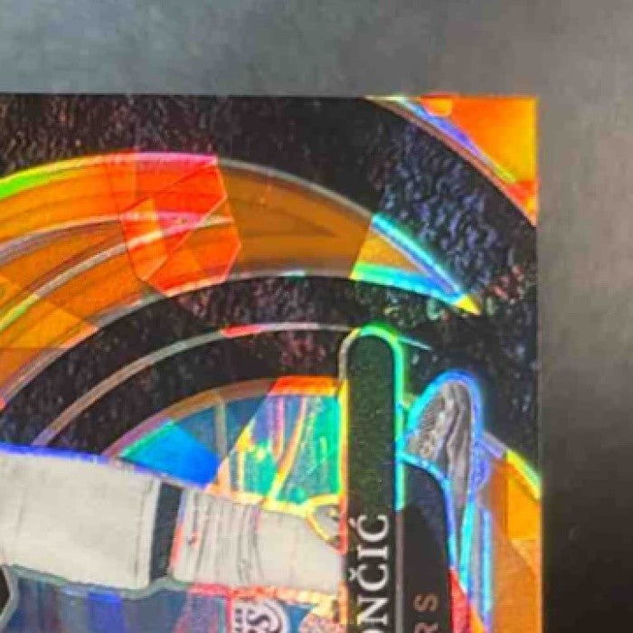 2024-25 Panini Select Luka Doncic Orange Cracked Ice /275 #141 Los Angeles Laker - Sports Cards