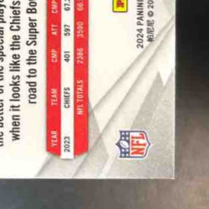 2024 Panini Phoenix Patrick Mahomes II International #116 Kansas City Chiefs - Sports Cards