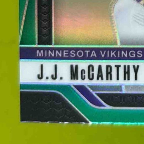 2024 Panini Prizm J.J. McCarthy Green #400 RC Minnesota Vikings - Sports Cards