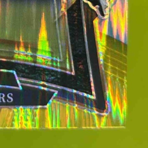 2024 Panini Select Brock Bowers Green and Yellow Prizm Shock #31 RC Raiders - Sports Cards