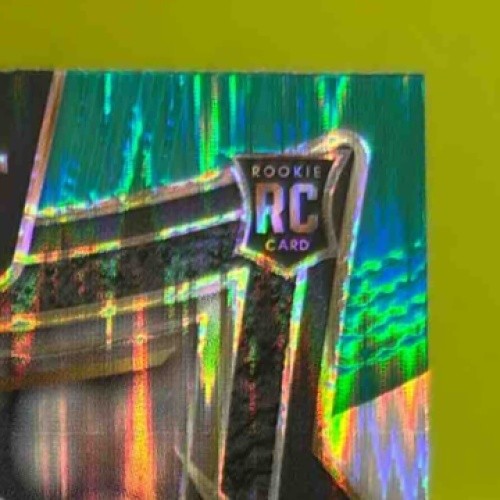 2024 Panini Select Brock Bowers Green and Yellow Prizm Shock #31 RC Raiders - Sports Cards