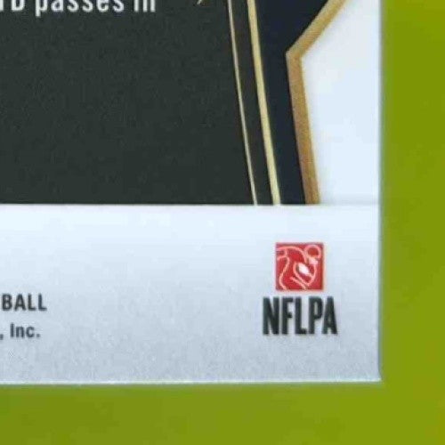 2024 Panini Select Caleb Williams Green and Yellow Prizm Shock #25 RC Bears - Sports Cards