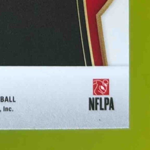 2024 Panini Select Travis Kelce Concourse White Prizm Shock 187/199 #97 Chiefs - Sports Cards