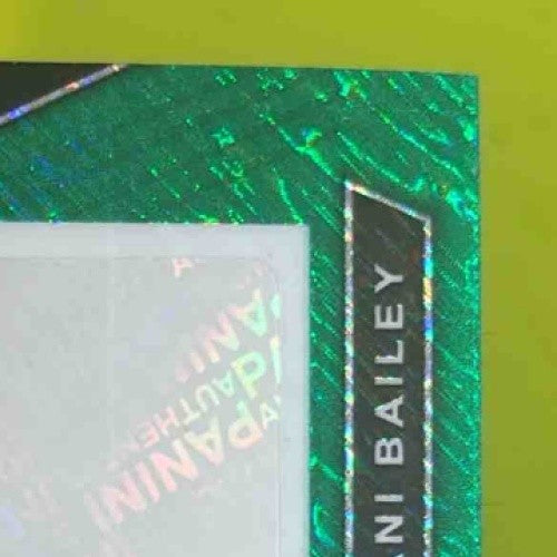 2024 Prizm Collegiate Emani Bailey Saturday Star AUTOS Green Shimmer /8 RC Frogs - Sports Cards