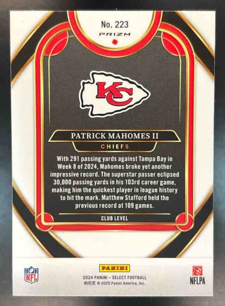 2024 Select Patrick Mahomes II Red and Yellow Prizm #223 Kansas City Chiefs - Sports Cards